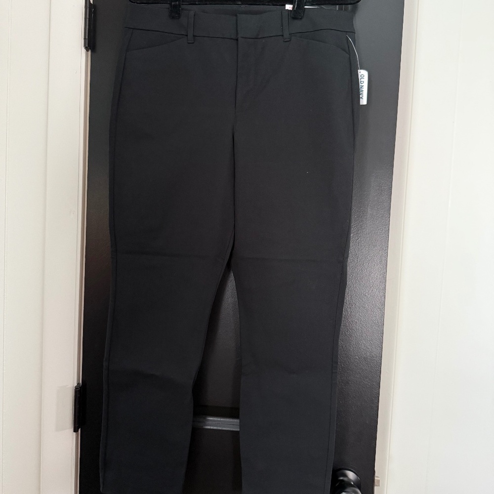 NWT Old Navy Pixie Skinny Dress Pants